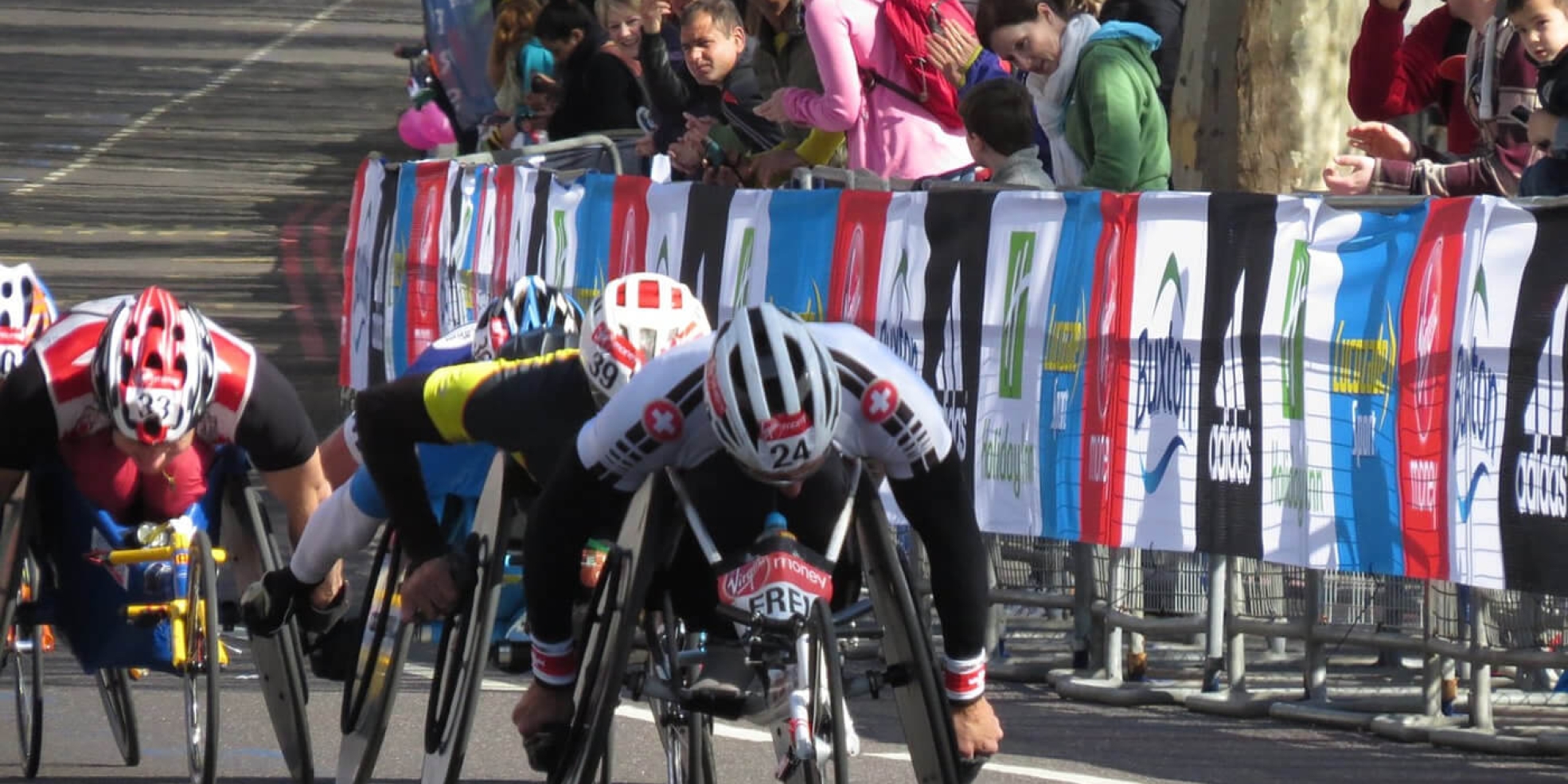 deficient-995121_1280